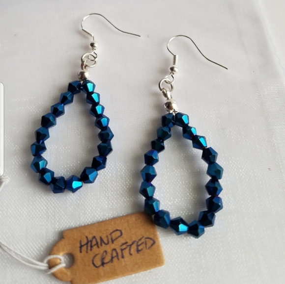 Swarovski Elements Teardrop Hoop Metallic Blue Earrings NWT - Picture 9 of 13